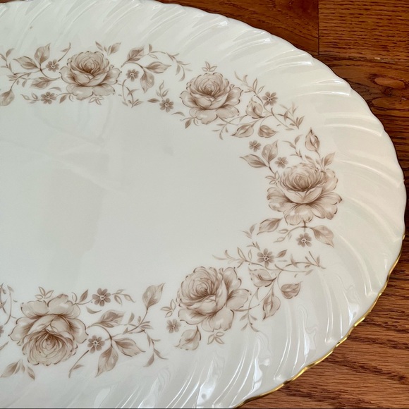Lenox Coquette Pattern G512 16” Oval Serving Platter w/ Gold Trim VINTAGE - Picture 2 of 9